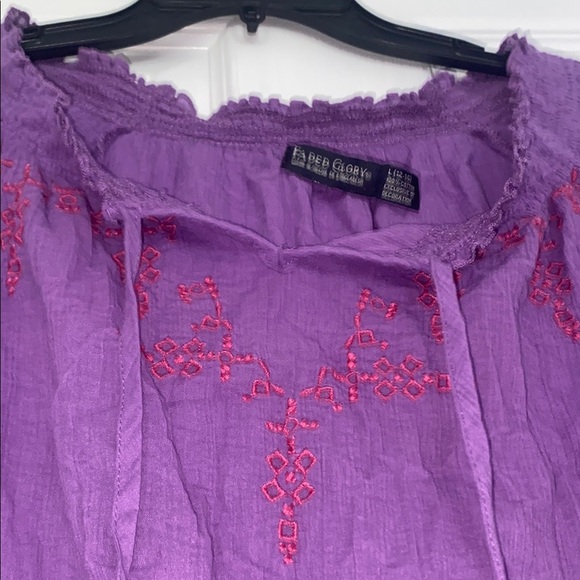 Women's Short-Sleeved Sheer Purple Top - Picture 3 of 5